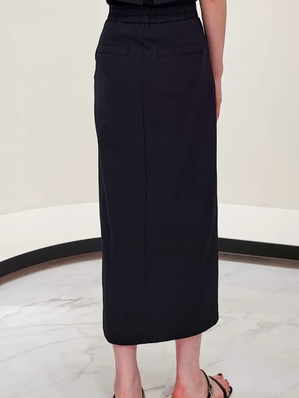 GRACE CONTINENTAL 今野　志保 コーディネート画像