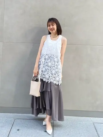 GRACE CONTINENTAL minami コーディネート画像