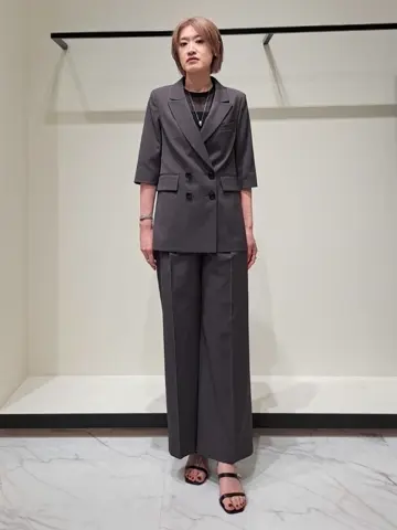 GRACE CONTINENTAL 今野　志保 コーディネート画像