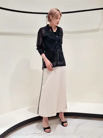 GRACE CONTINENTAL 今野　志保 コーディネート画像