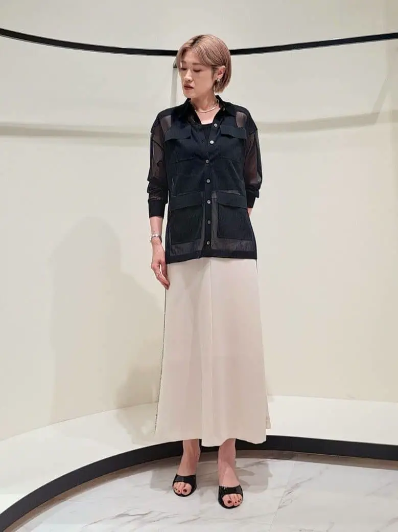 GRACE CONTINENTAL 今野　志保 コーディネート画像