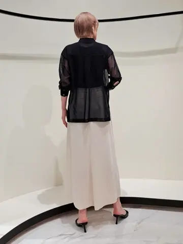 GRACE CONTINENTAL 今野　志保 コーディネート画像