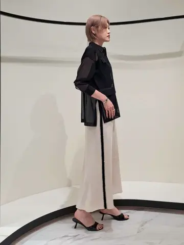 GRACE CONTINENTAL 今野　志保 コーディネート画像