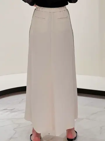 GRACE CONTINENTAL 今野　志保 コーディネート画像