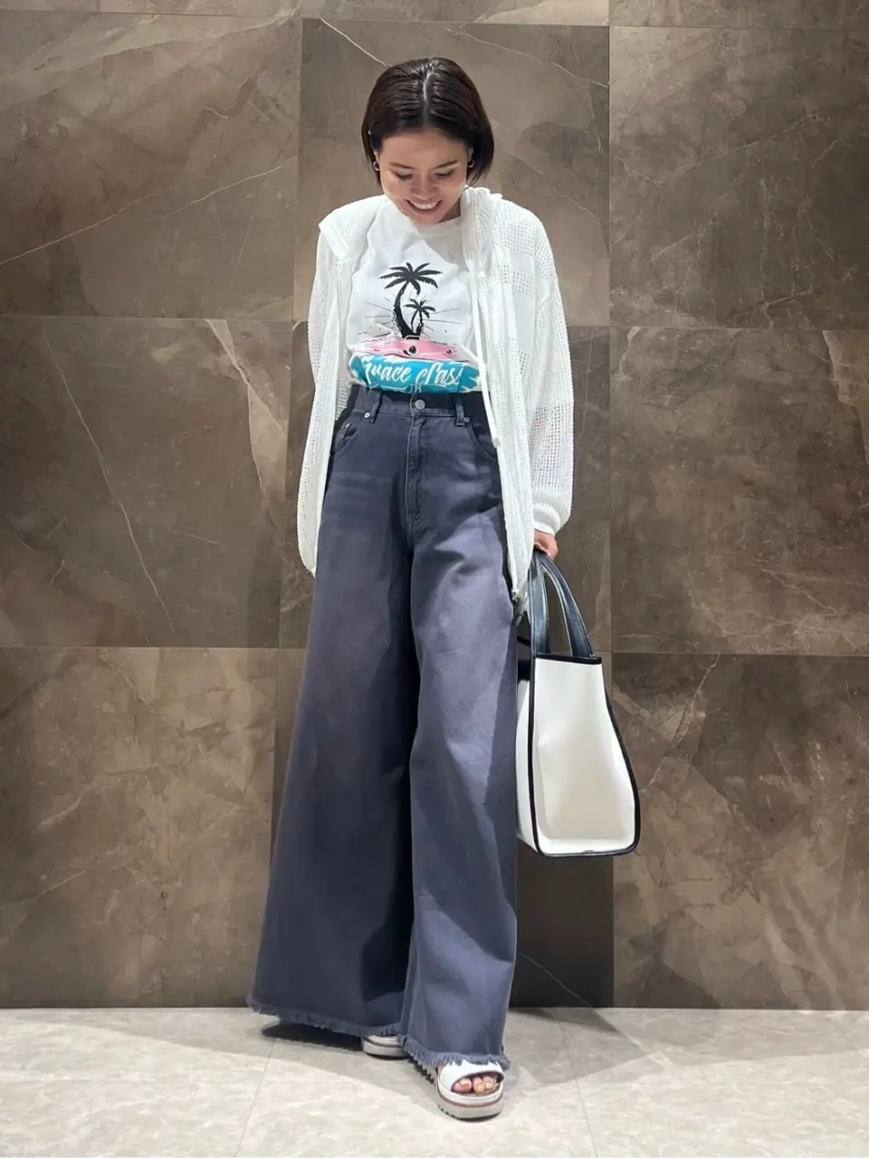 GRACE CONTINENTAL 穐山　香織 コーディネート画像