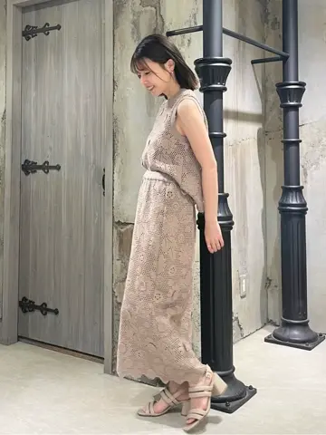 GRACE CONTINENTAL minami コーディネート画像