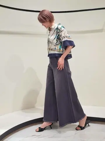 GRACE CONTINENTAL 今野　志保 コーディネート画像