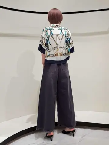 GRACE CONTINENTAL 今野　志保 コーディネート画像