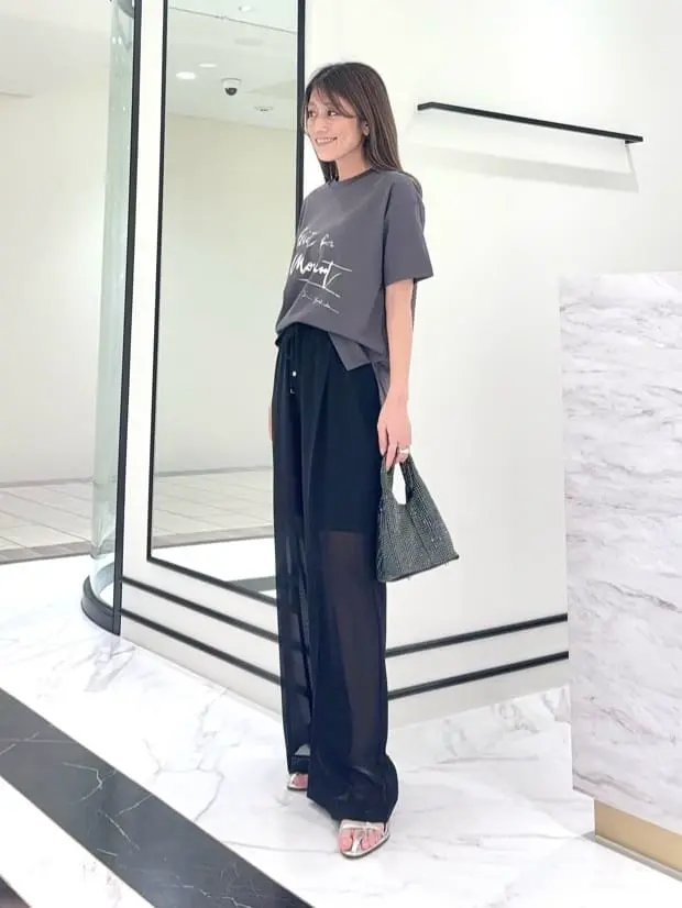 GRACE CONTINENTAL yukimi yonee コーディネート画像