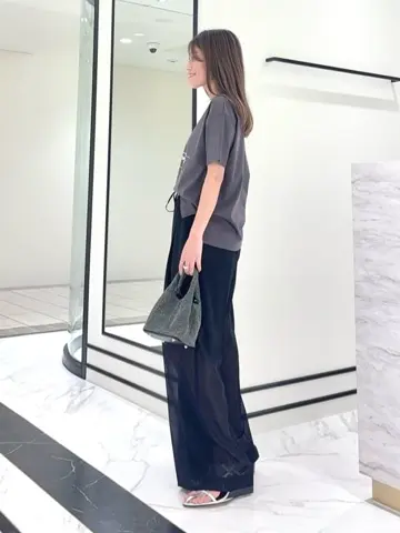 GRACE CONTINENTAL yukimi yonee コーディネート画像