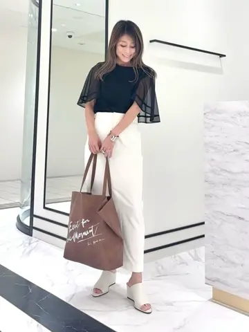 GRACE CONTINENTAL yukimi yonee コーディネート画像