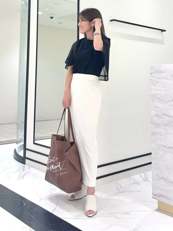 GRACE CONTINENTAL yukimi yonee コーディネート画像