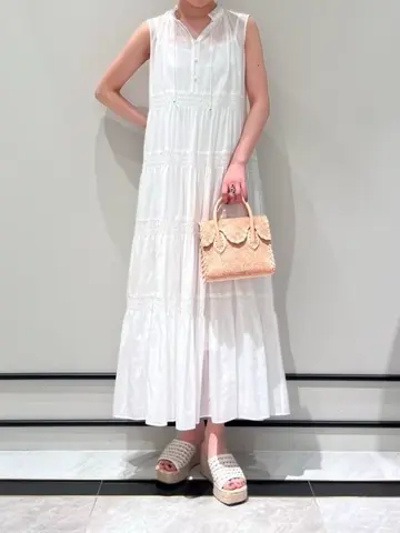 GRACE CONTINENTAL OZAWA コーディネート画像