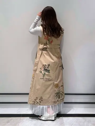 GRACE CONTINENTAL MOMOKO コーディネート画像