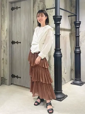 GRACE CONTINENTAL minami コーディネート画像