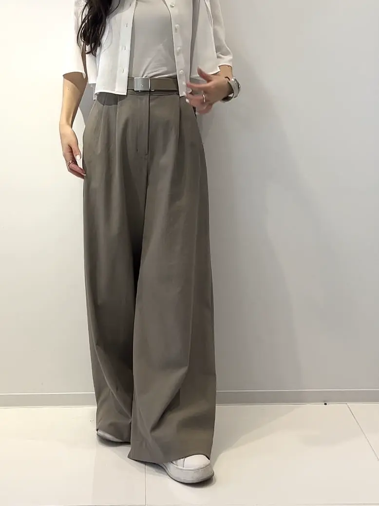 GRACE CONTINENTAL 加藤   恵理奈 コーディネート画像