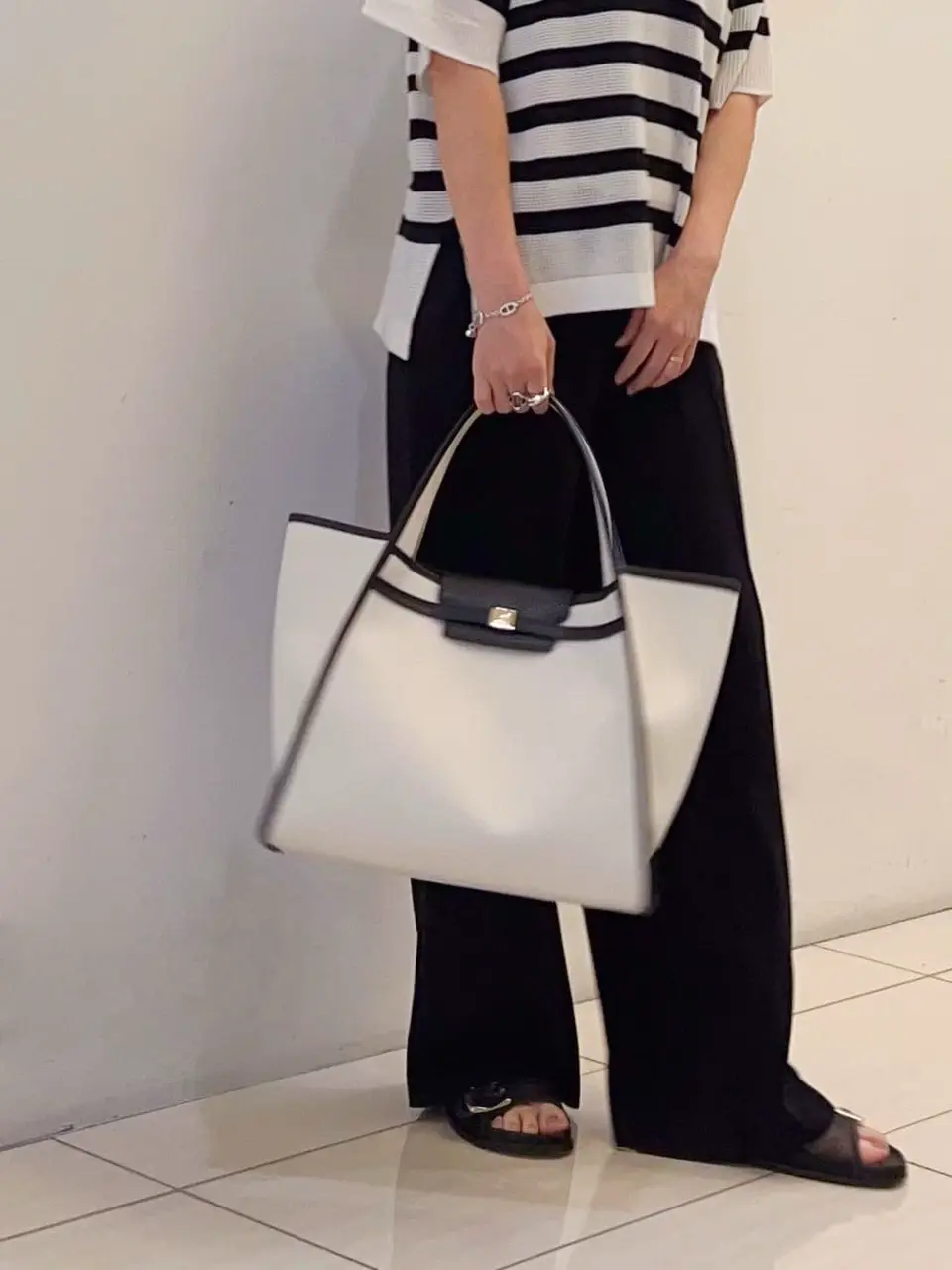 GRACE CONTINENTAL 古川温子 コーディネート画像