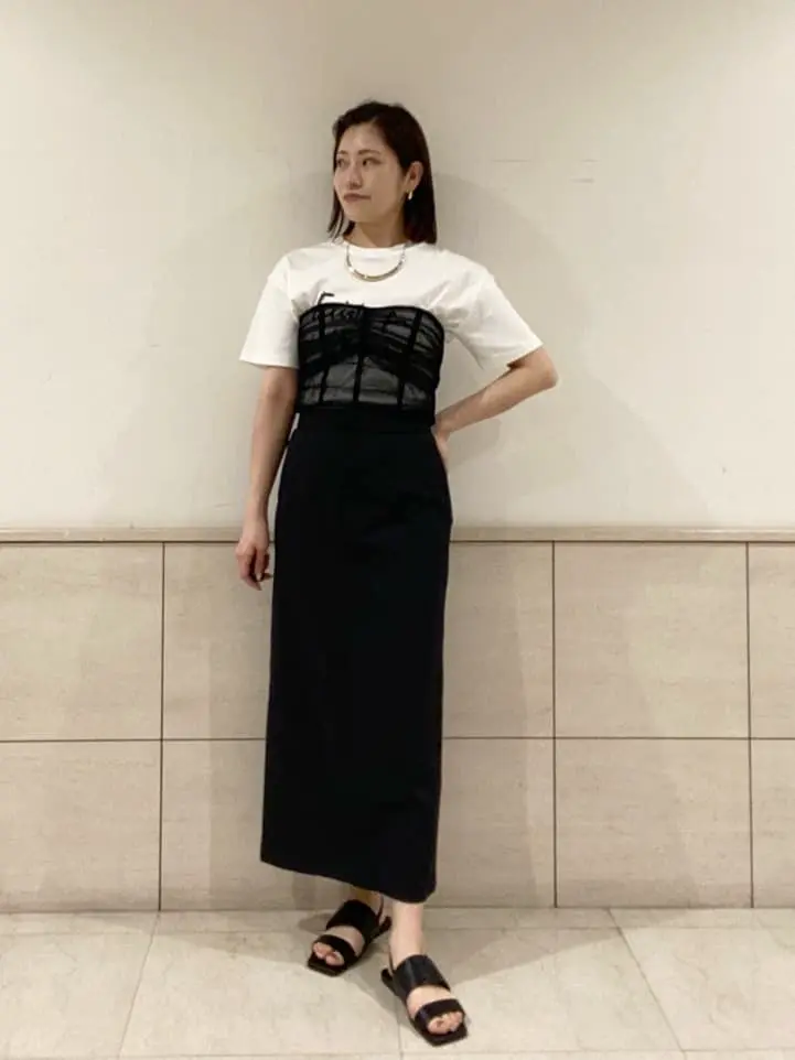 GRACE CONTINENTAL miyata コーディネート画像