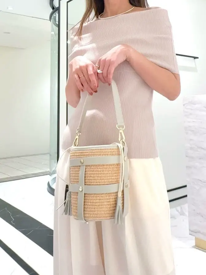 GRACE CONTINENTAL yukimi yonee コーディネート画像