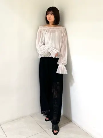 GRACE CONTINENTAL MORITA AI コーディネート画像