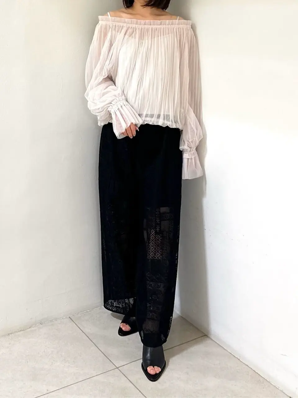 GRACE CONTINENTAL MORITA AI コーディネート画像