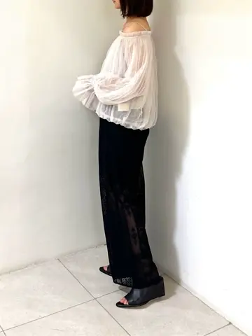 GRACE CONTINENTAL MORITA AI コーディネート画像