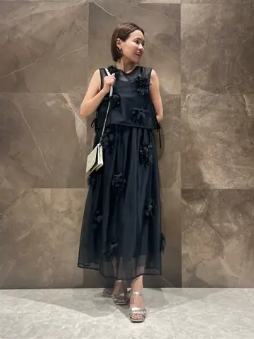 GRACE CONTINENTAL 穐山　香織 コーディネート画像