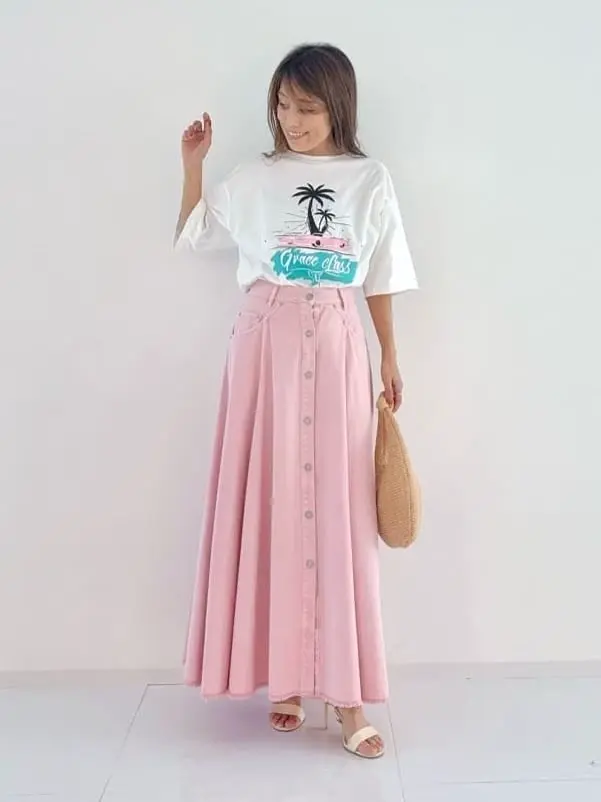 GRACE CONTINENTAL yukimi yonee コーディネート画像