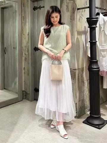 GRACE CONTINENTAL 志田　悠 コーディネート画像