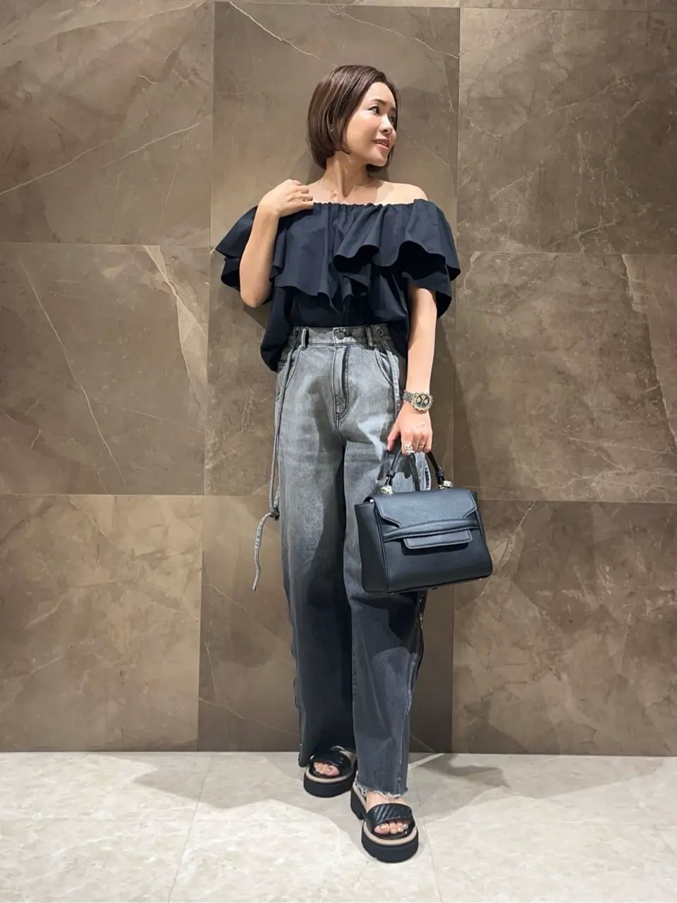 GRACE CONTINENTAL 穐山　香織 コーディネート画像