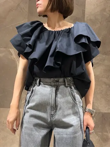 GRACE CONTINENTAL 穐山　香織 コーディネート画像