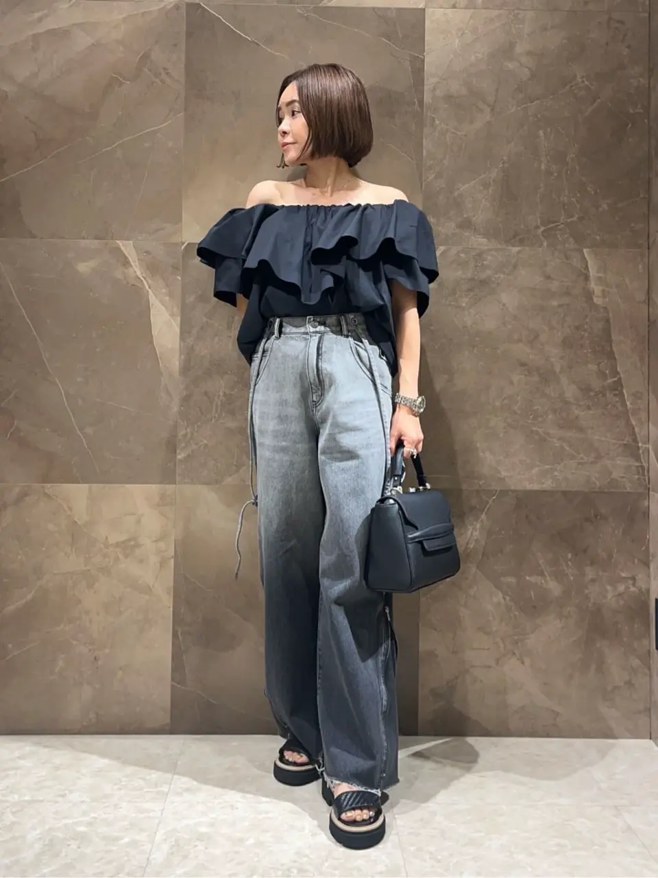 GRACE CONTINENTAL 穐山　香織 コーディネート画像