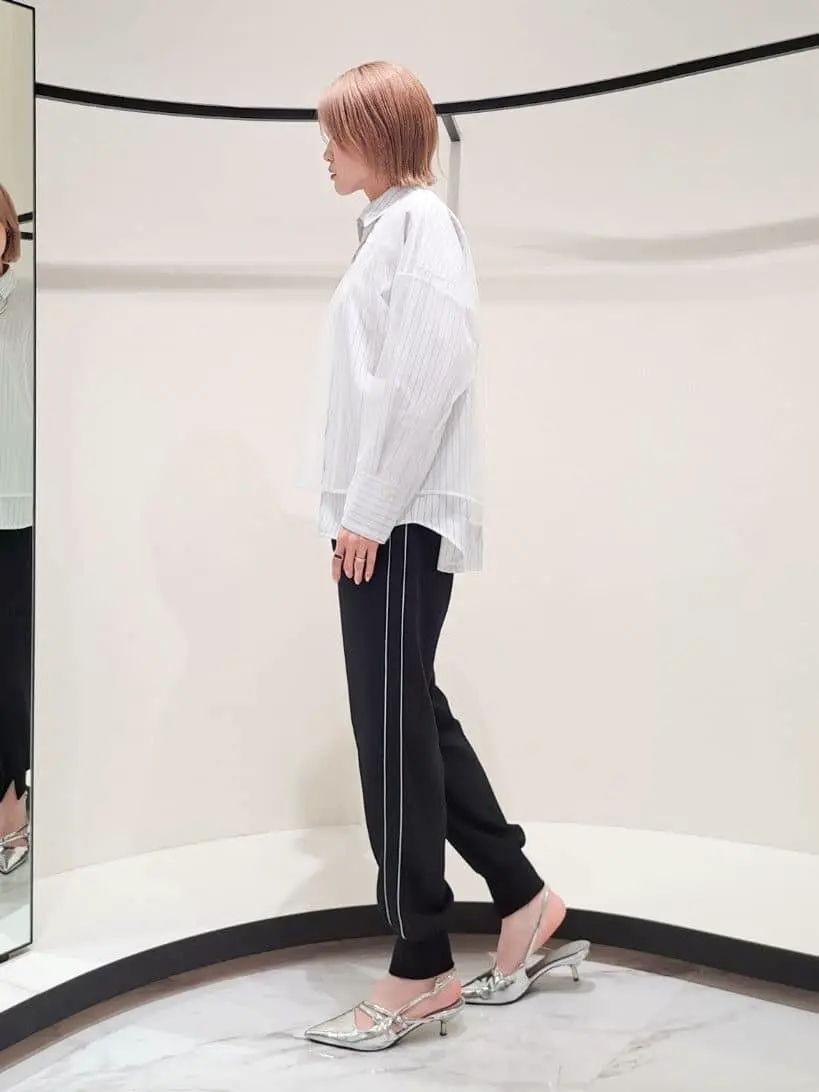 GRACE CONTINENTAL 今野　志保 コーディネート画像