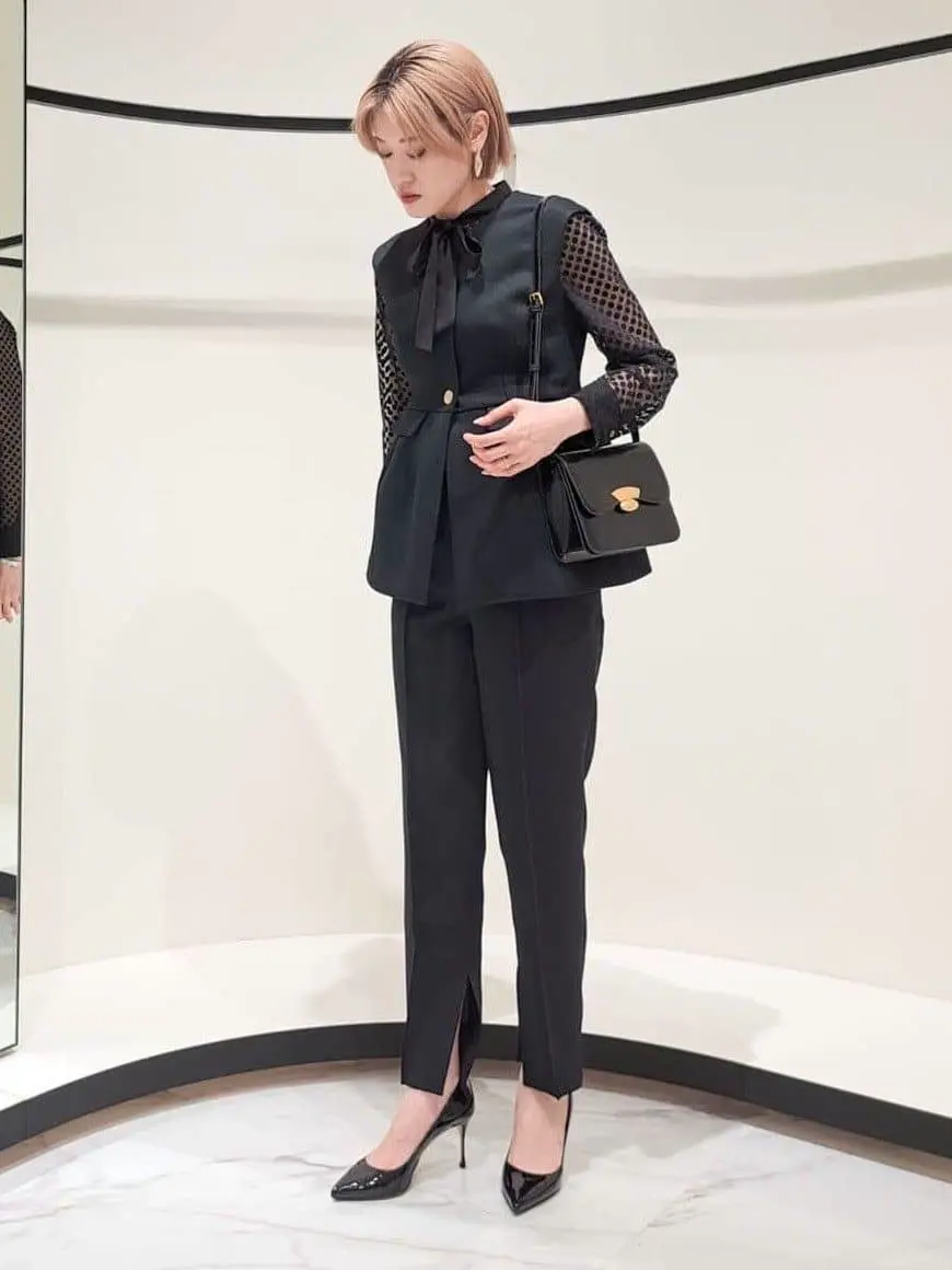 GRACE CONTINENTAL 今野　志保 コーディネート画像