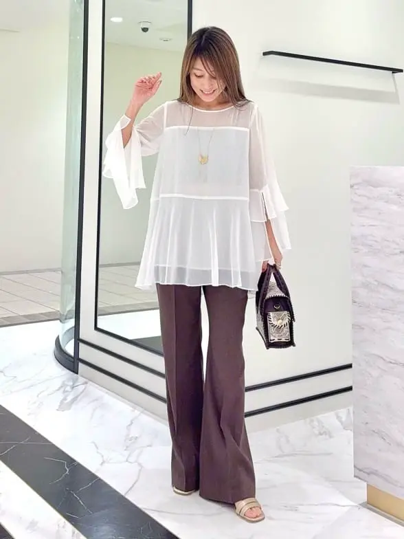 GRACE CONTINENTAL yukimi yonee コーディネート画像