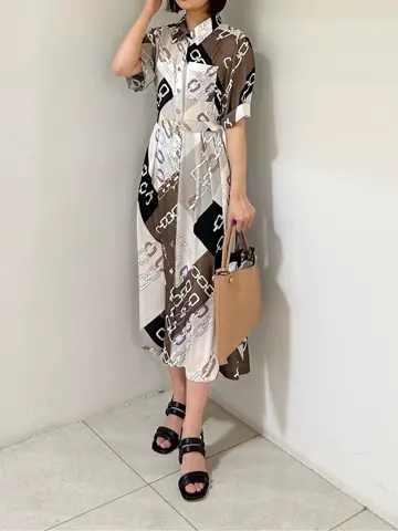 GRACE CONTINENTAL MORITA AI コーディネート画像