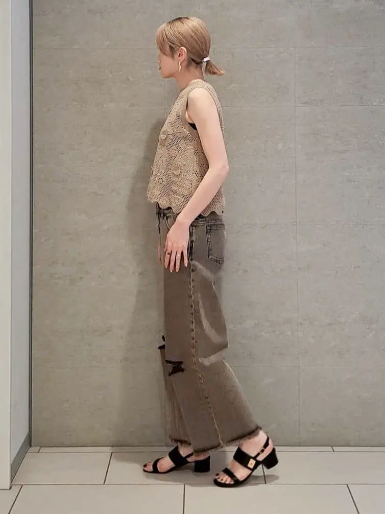 GRACE CONTINENTAL 今野　志保 コーディネート画像