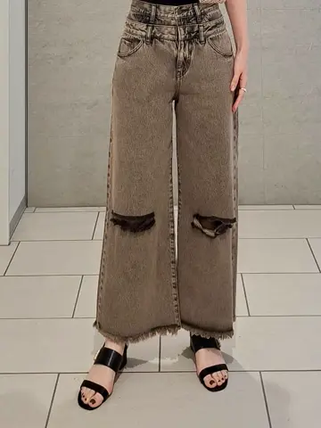 GRACE CONTINENTAL 今野　志保 コーディネート画像