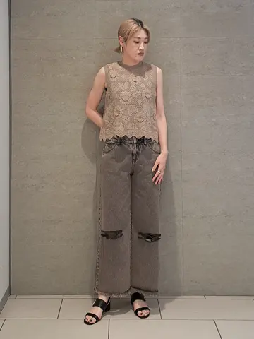 GRACE CONTINENTAL 今野　志保 コーディネート画像