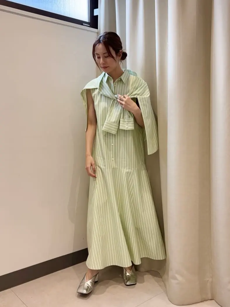 GRACE CONTINENTAL Hikaru Okada コーディネート画像