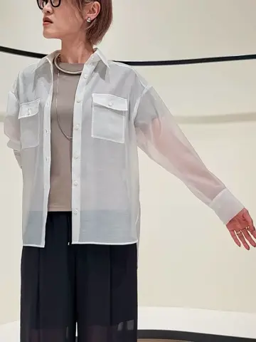 GRACE CONTINENTAL 今野　志保 コーディネート画像