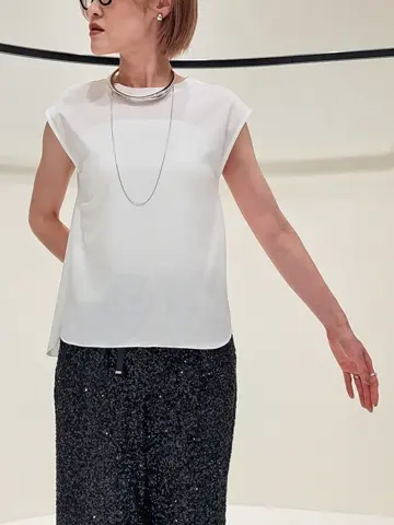 GRACE CONTINENTAL 今野　志保 コーディネート画像