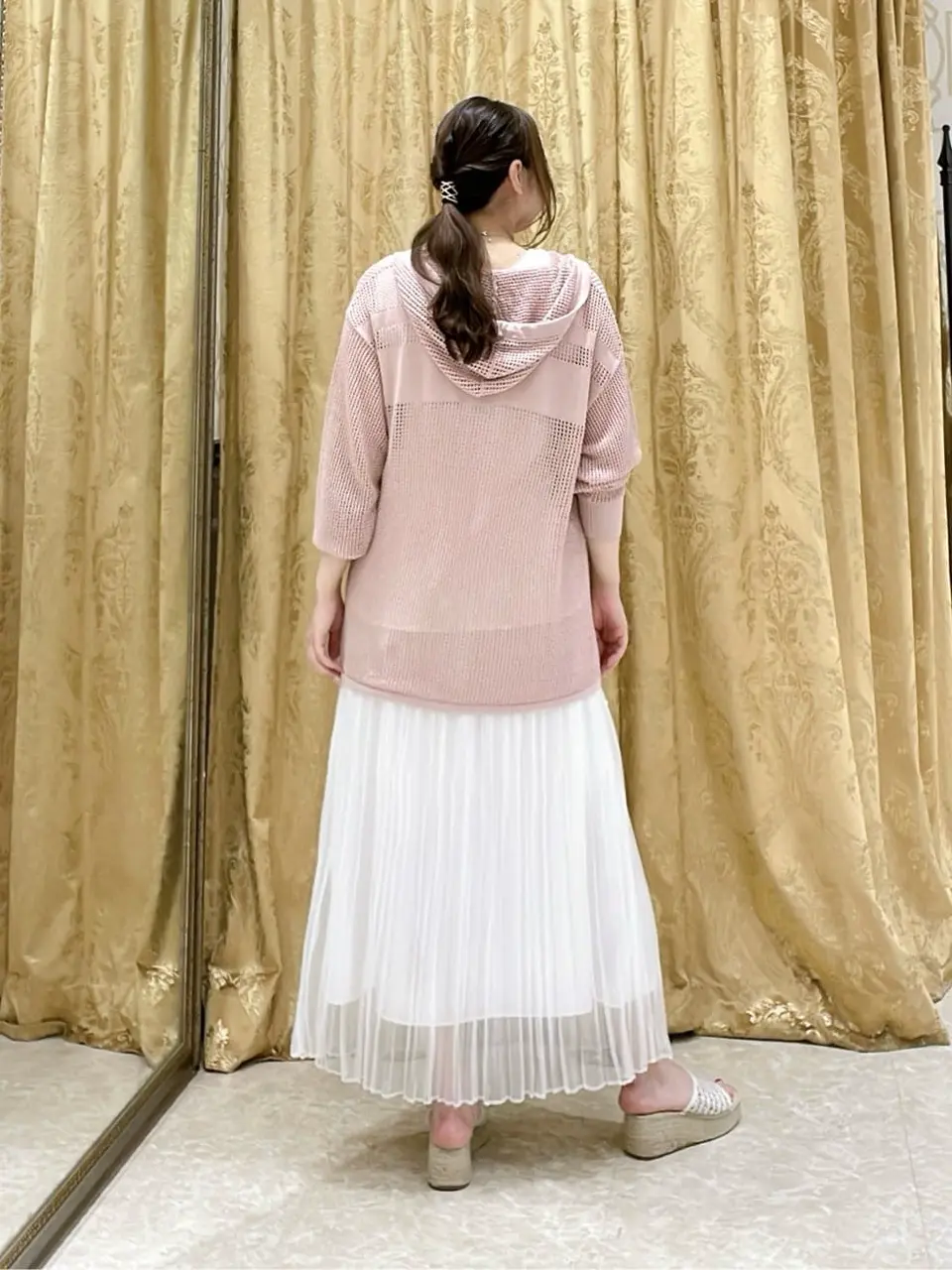 GRACE CONTINENTAL 泉　敦子 コーディネート画像