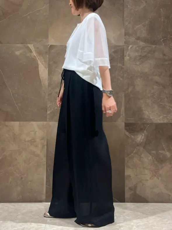 GRACE CONTINENTAL 穐山　香織 コーディネート画像