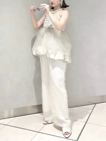 GRACE CONTINENTAL SAYUMI Nagashima コーディネート画像