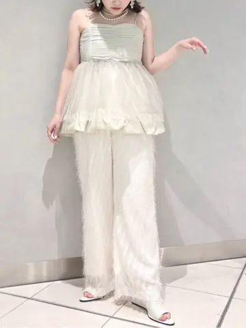 GRACE CONTINENTAL SAYUMI Nagashima コーディネート画像