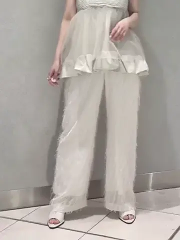 GRACE CONTINENTAL SAYUMI Nagashima コーディネート画像