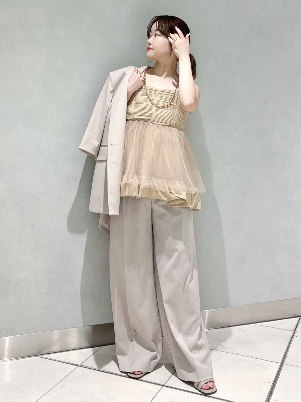 GRACE CONTINENTAL SAYUMI Nagashima コーディネート画像