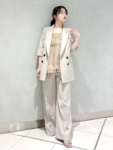 GRACE CONTINENTAL SAYUMI Nagashima コーディネート画像