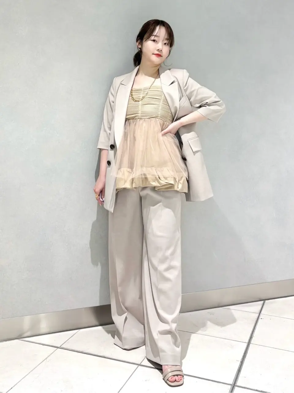 GRACE CONTINENTAL SAYUMI Nagashima コーディネート画像